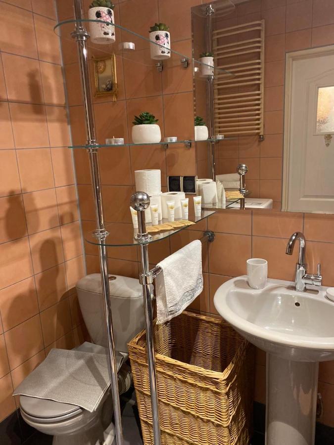 Ferienwohnung Zapustna Nowa Warschau Exterior foto